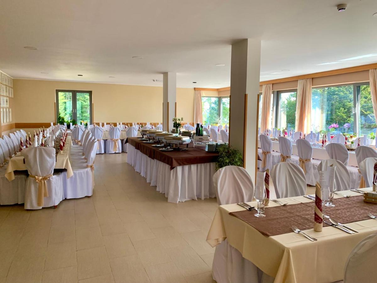 Hotel Zarja Hočko Pohorje Eksteriør billede